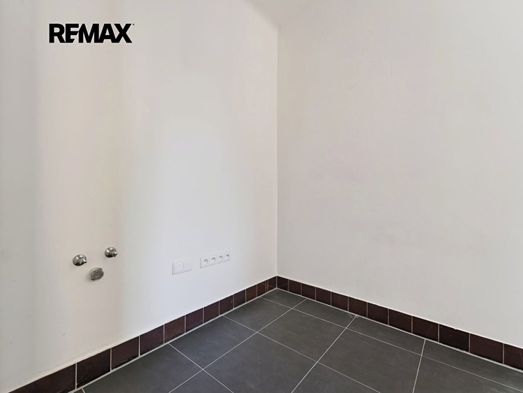 Pronájem komerčního prostoru, 130 m² (24 z 26)