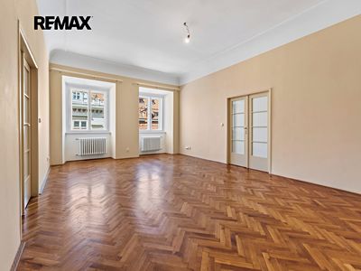 Pronájem kanceláře 130 m²
