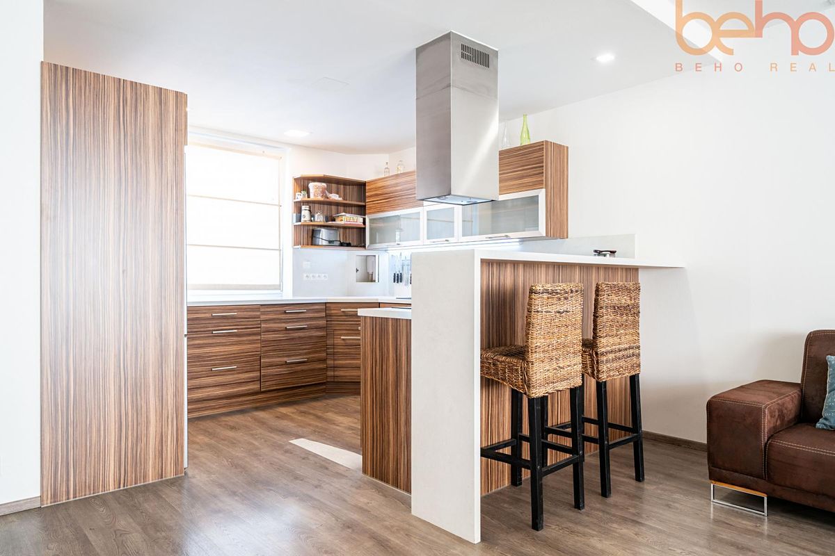 Prodej rodinného domu 146 m², pozemek 469 m² – fotografie 4
