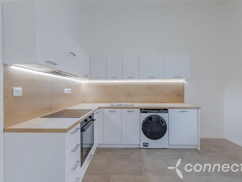 Pronájem bytu 2+kk 39 m², Přerov – náhled fotky 3