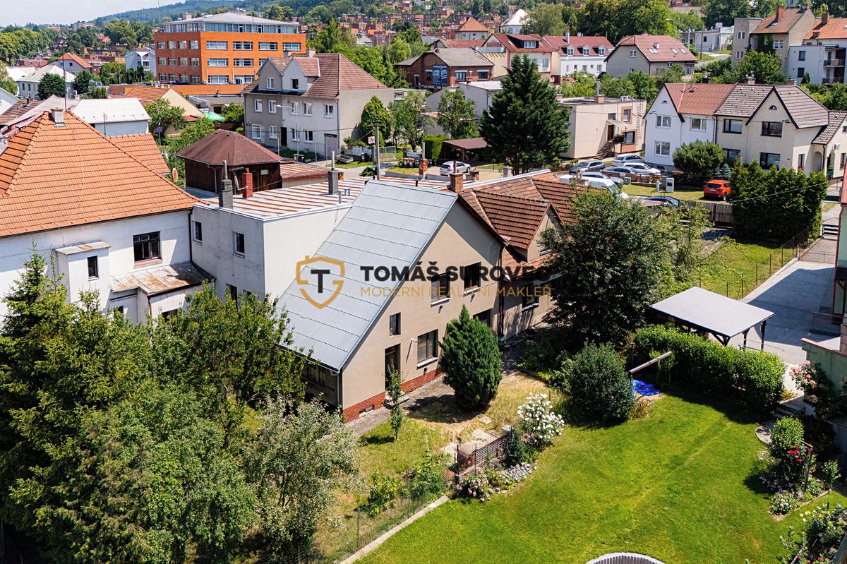 Prodej rodinného domu 290 m², pozemek 691 m²