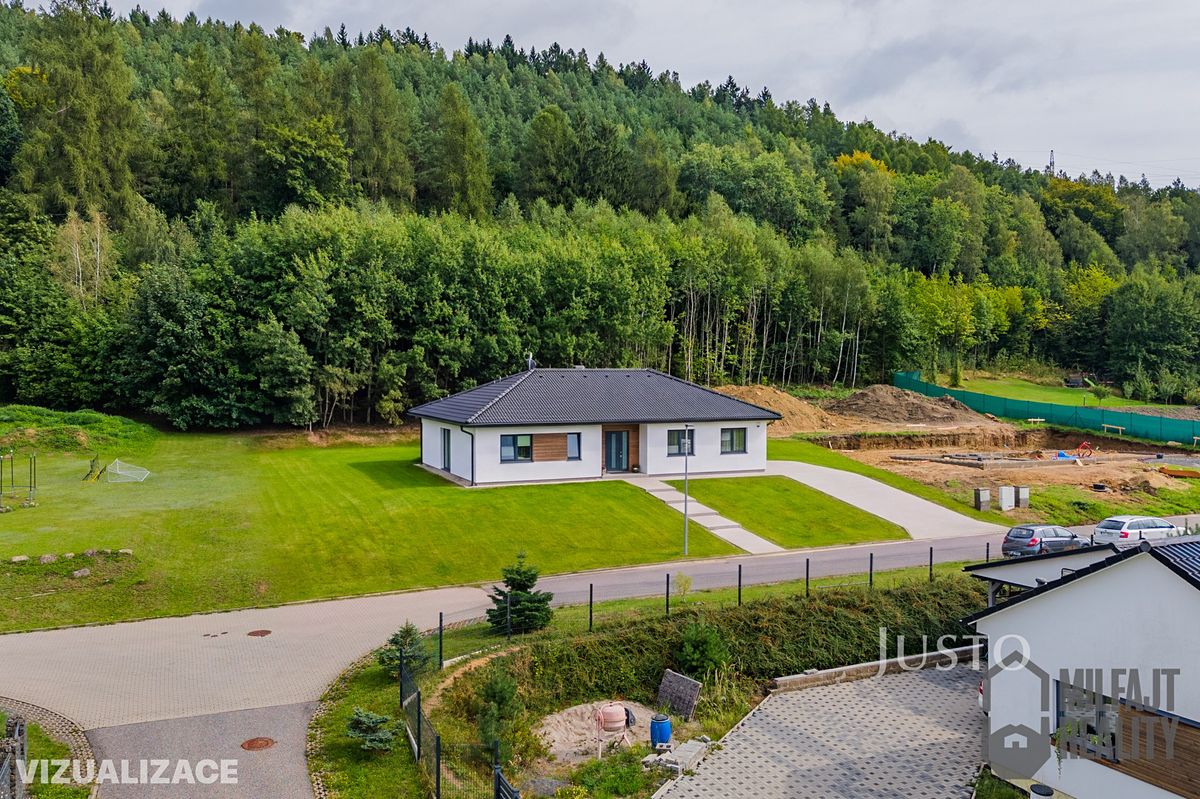 Prodej stavebního pozemku 1402 m² – fotografie 2