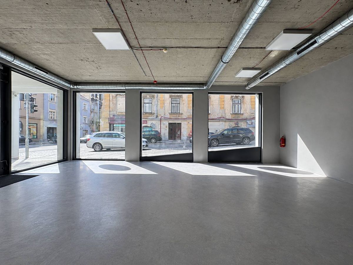 Pronájem restaurace 61 m² – fotografie 2