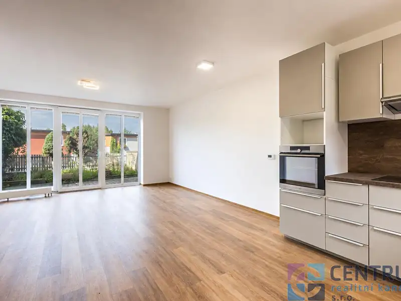 Pronájem rodinného domu 97 m², pozemek 119 m², Liberec – náhled fotky 2