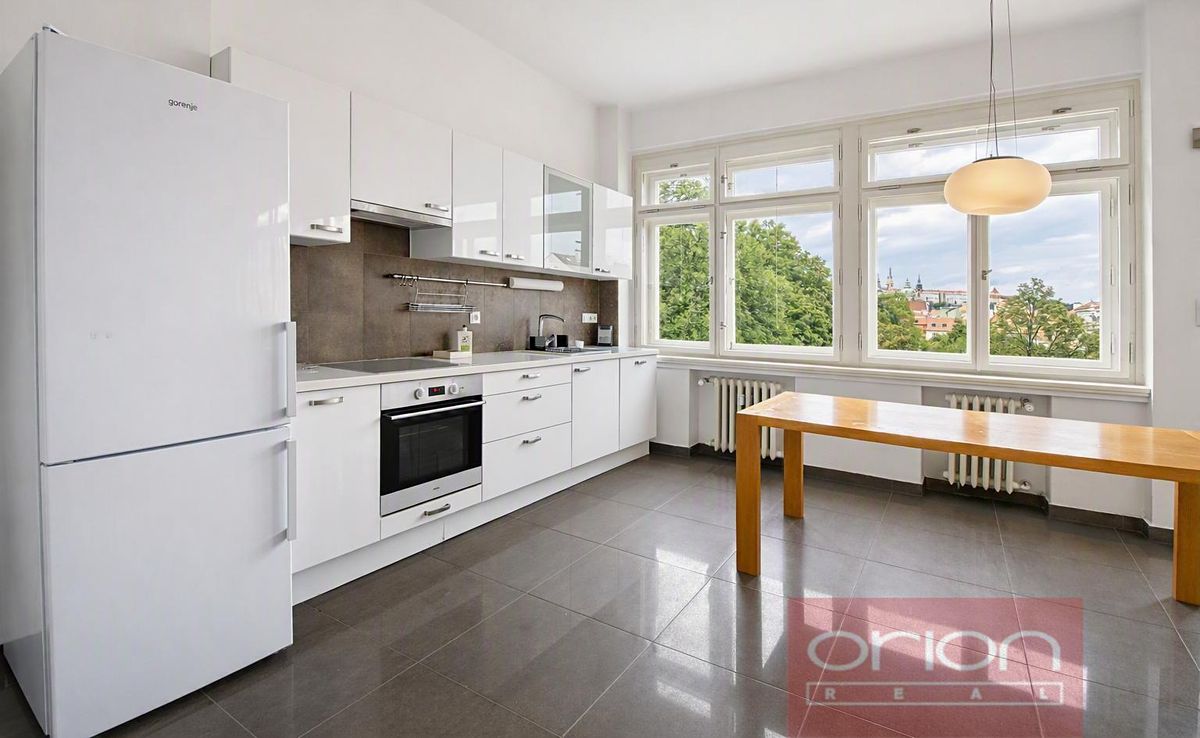 Pronájem bytu 3+kk 98 m² – fotografie 2