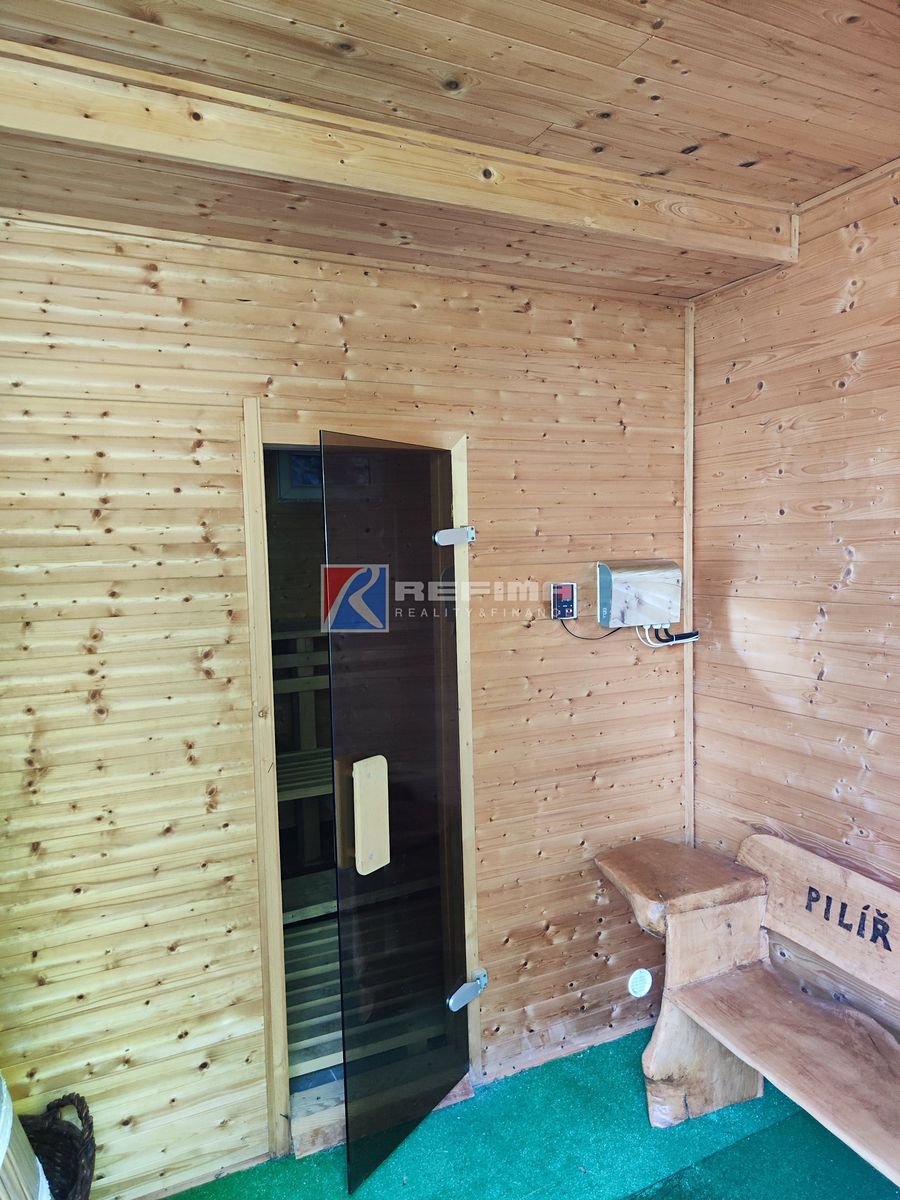 Prodej chalupy 281 m², pozemek 3530 m² – fotografie 2