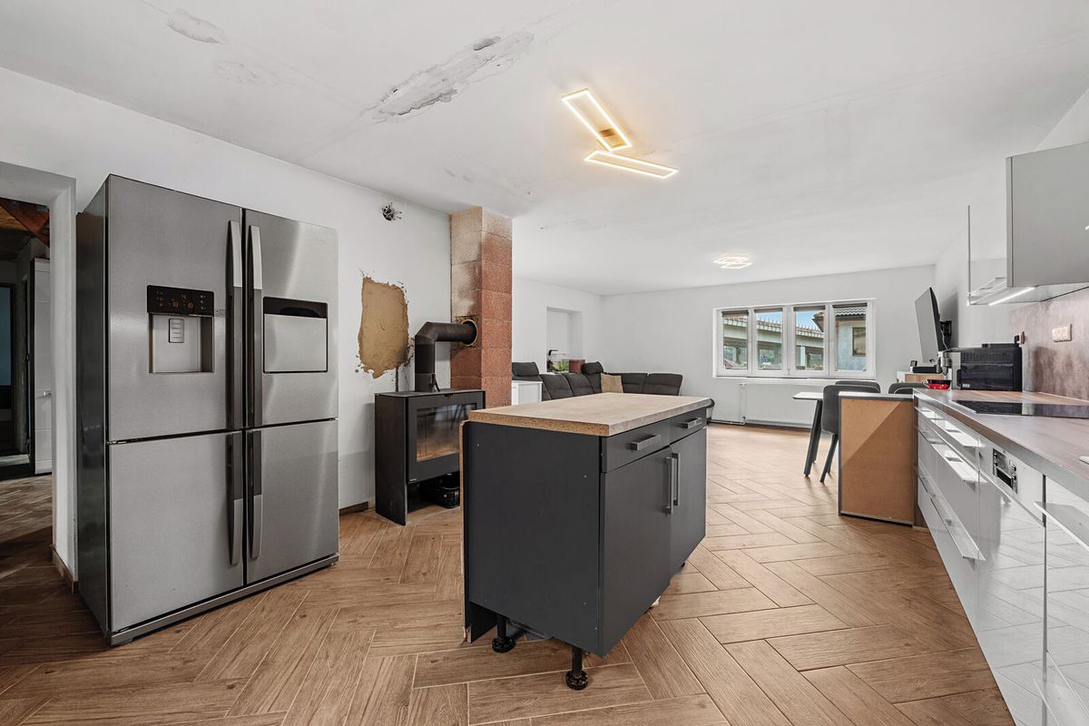 Prodej rodinného domu 117 m², pozemek 472 m² – fotografie 2