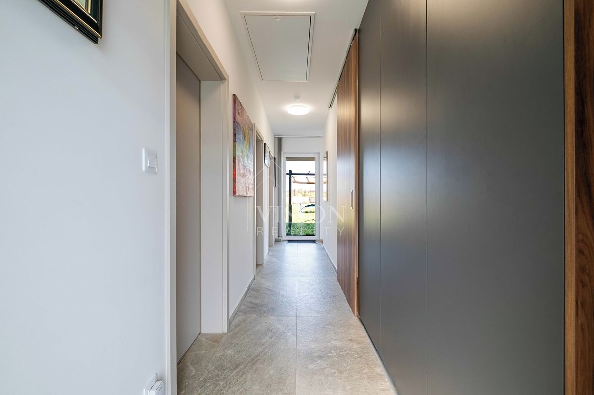 Prodej rodinného domu 91 m², pozemek 800 m² – fotografie 2