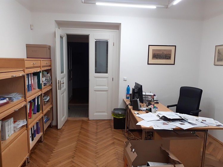 Комерційне приміщення в оренду, 45 м² (2 з 8)