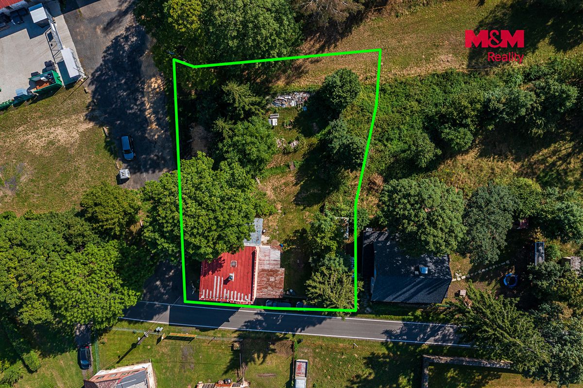 Prodej rodinného domu 240 m², pozemek 964 m² – fotografie 4