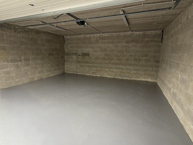 Квартира 1+kk в оренду, 37 м² (13 з 16)