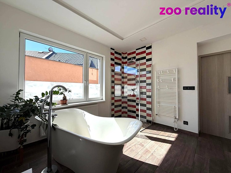 Haus zum Kauf, 230 m² (8 von 27)