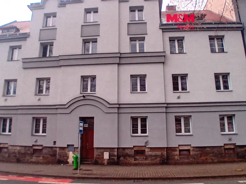 Pronájem bytu 2+kk 36 m², Dvůr Králové nad Labem – náhled fotky 1