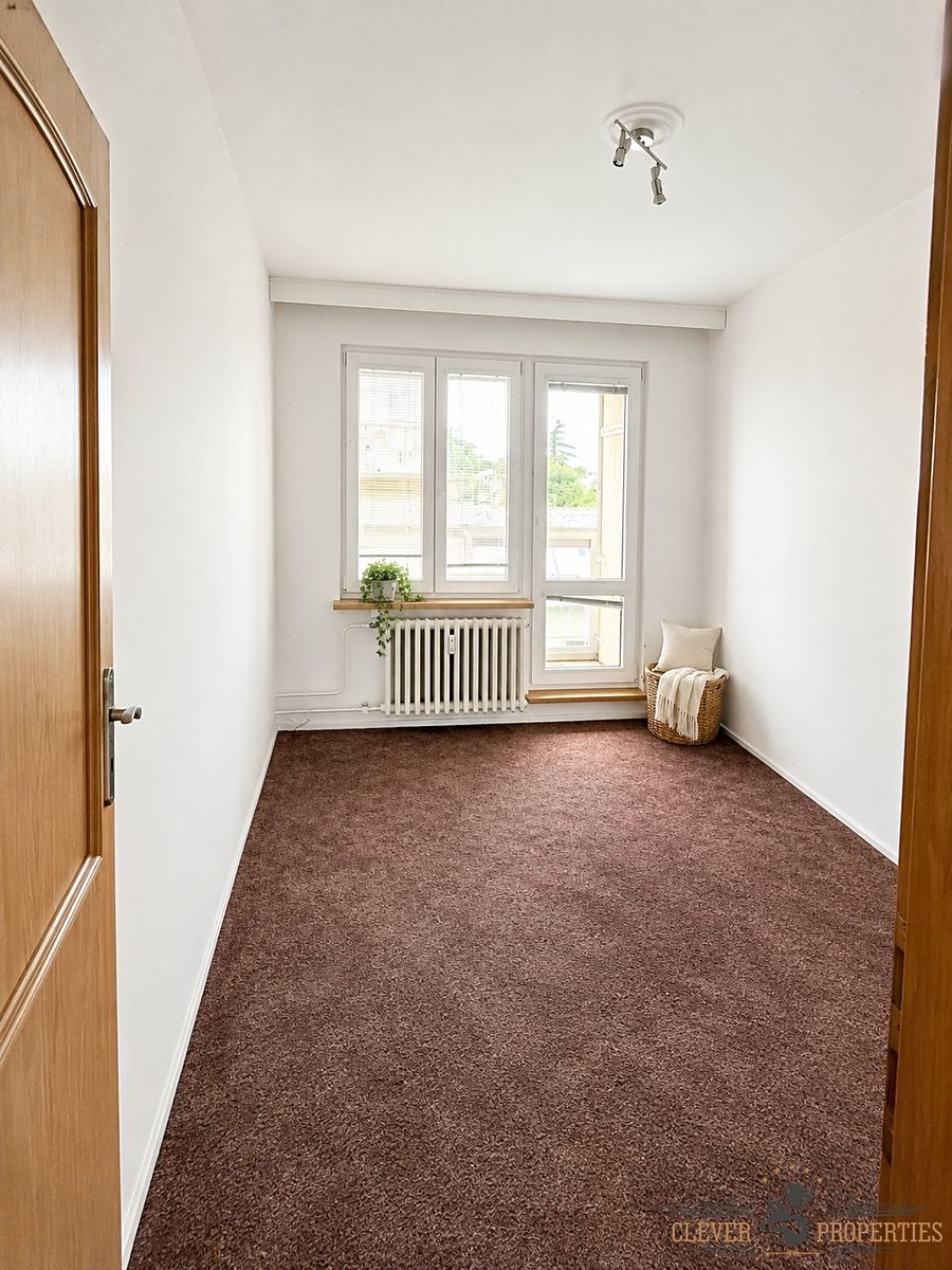 Pronájem bytu 3+1 67 m² – fotografie 2