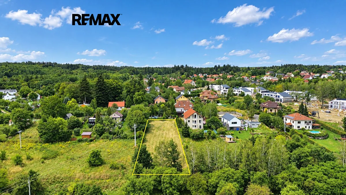 Prodej stavebního pozemku 1346 m²