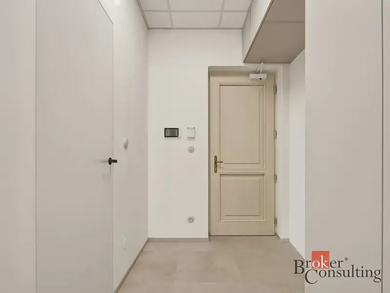 Pronájem bytu 1+kk 48 m², Jince – náhled fotky 3