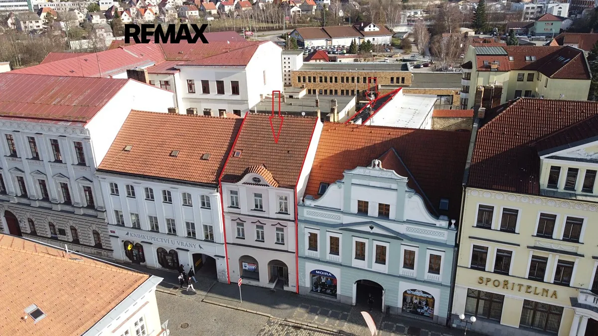 Prodej rodinného domu 490 m², pozemek 448 m²
