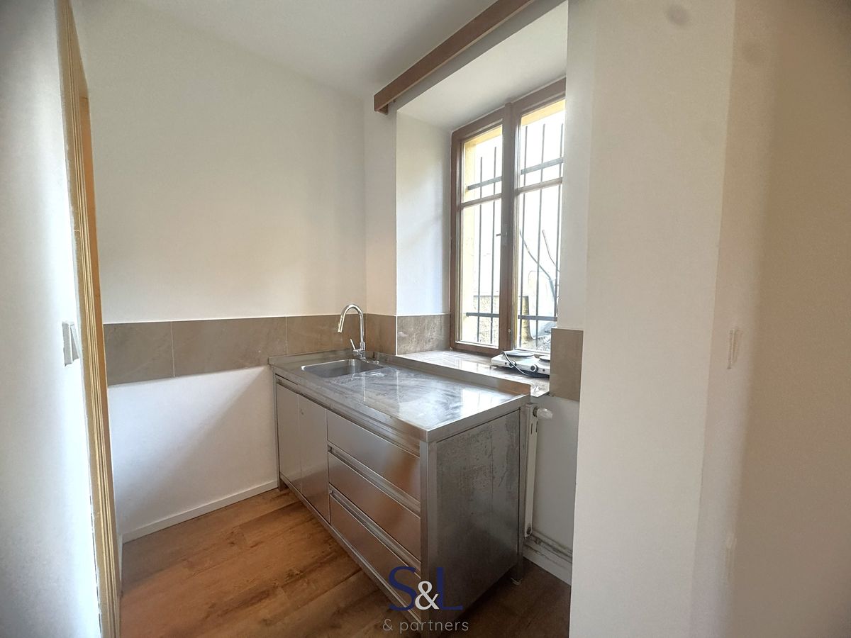 Pronájem bytu 1+kk 20 m² – fotografie 5