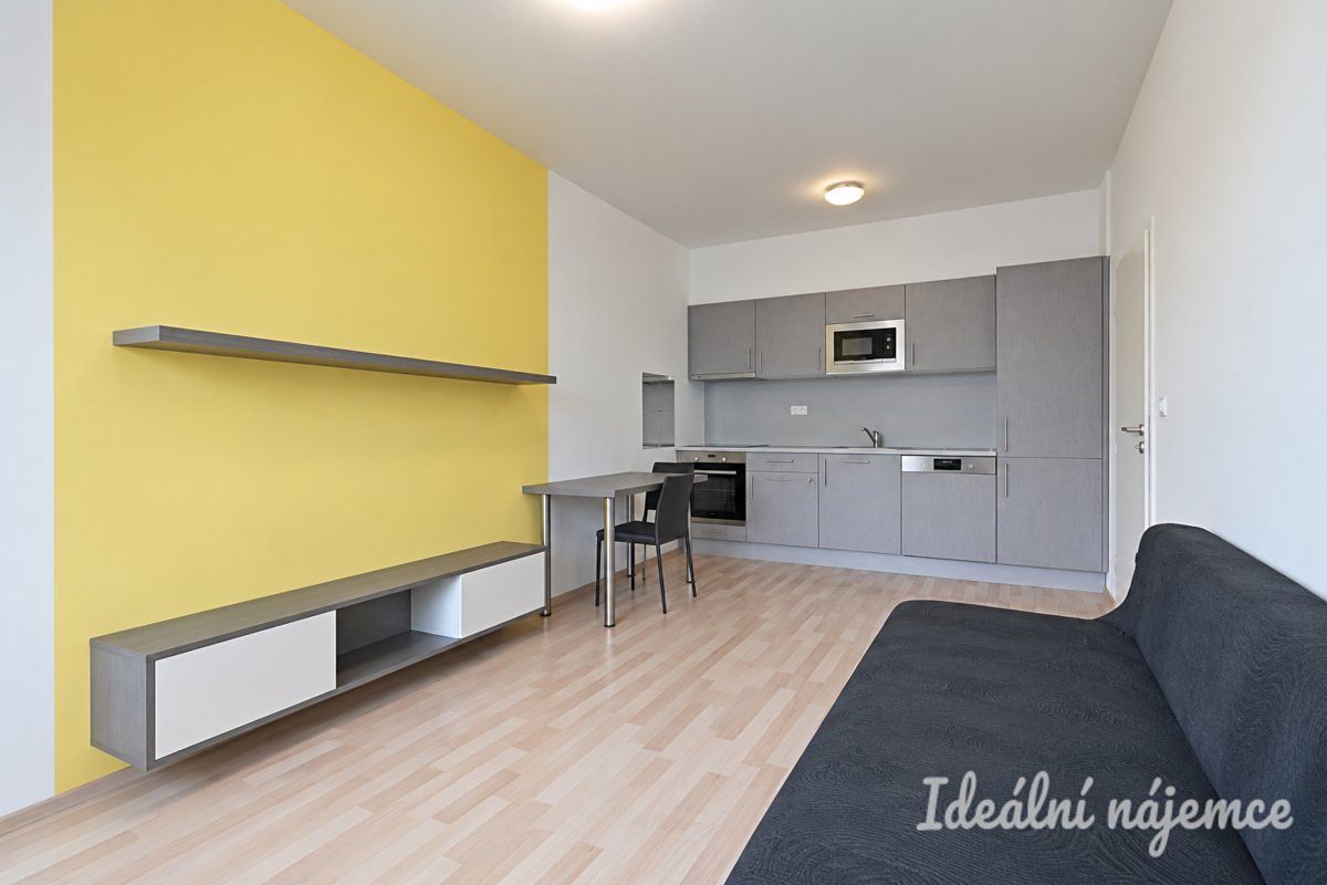 Pronájem bytu 2+kk 52 m²