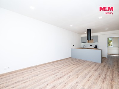 Квартира 3+kk на продаж, 74 м² (2 з 17)