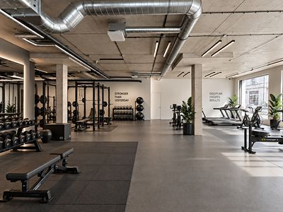 Pronájem obchodního prostoru 246 m²