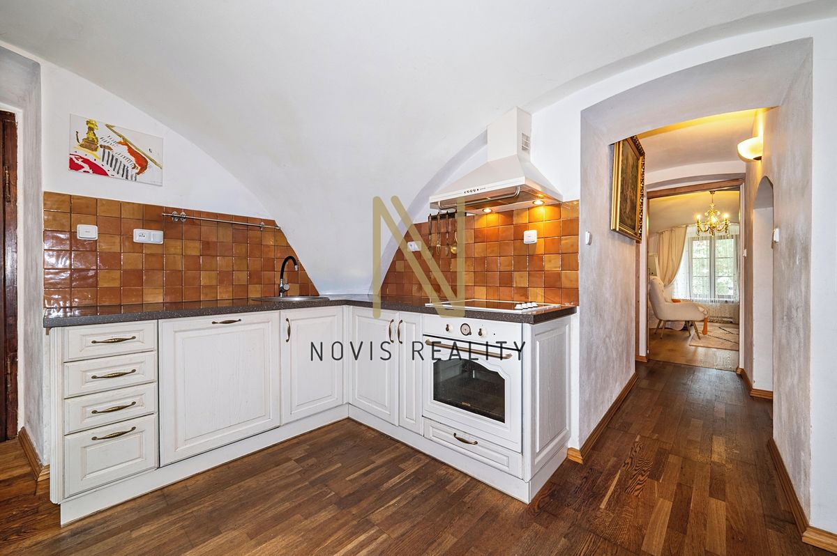 Prodej zemědělské usedlosti 1400 m², pozemek 7744 m² – fotografie 2
