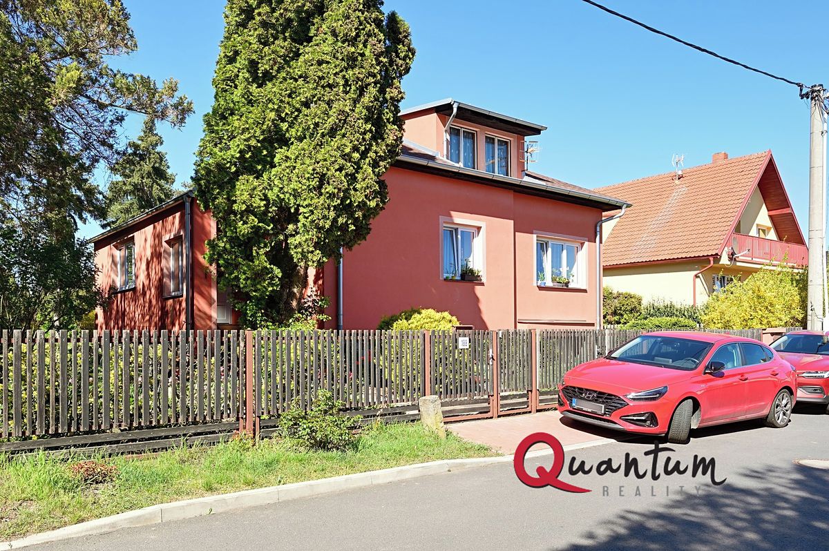 Prodej rodinného domu 169 m², pozemek 1350 m²