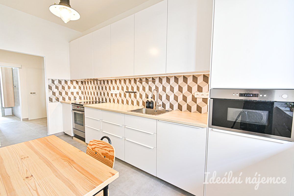 Pronájem bytu 3+1 76 m²