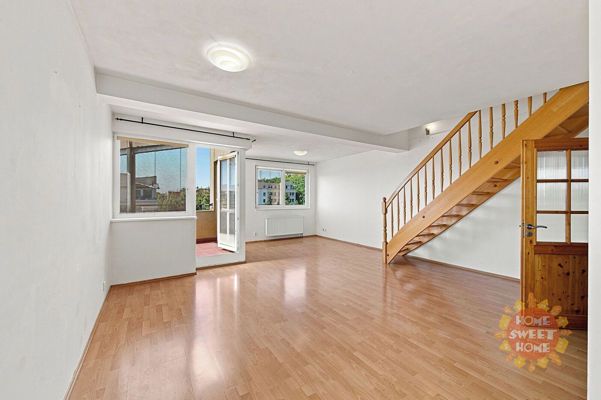 Pronájem bytu 4+1 111 m² – fotografie 2