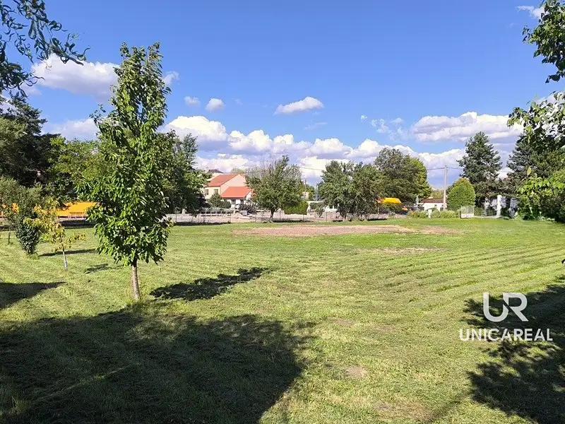 Prodej stavebního pozemku 2348 m², Kovalovice – náhled fotky 3