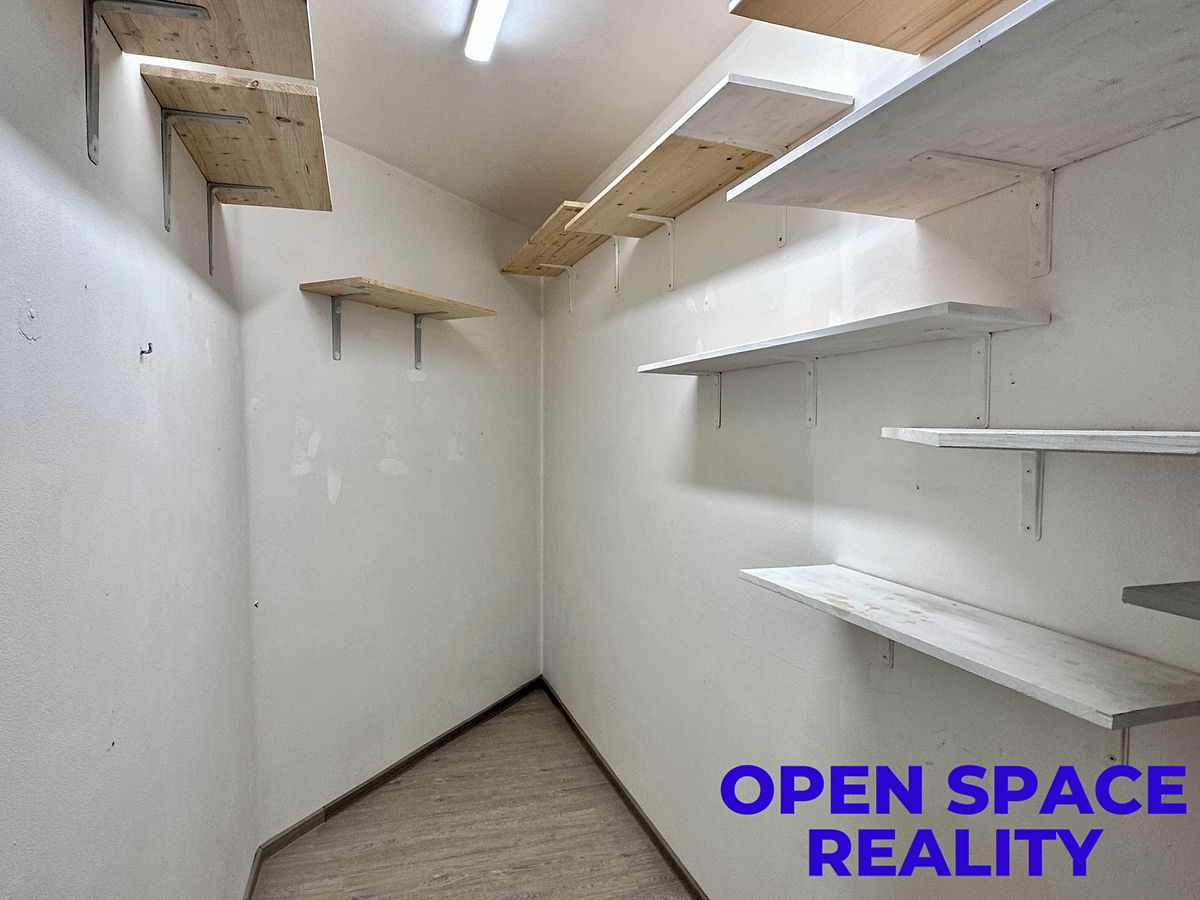 Pronájem bytu 3+kk 85 m² – fotografie 4