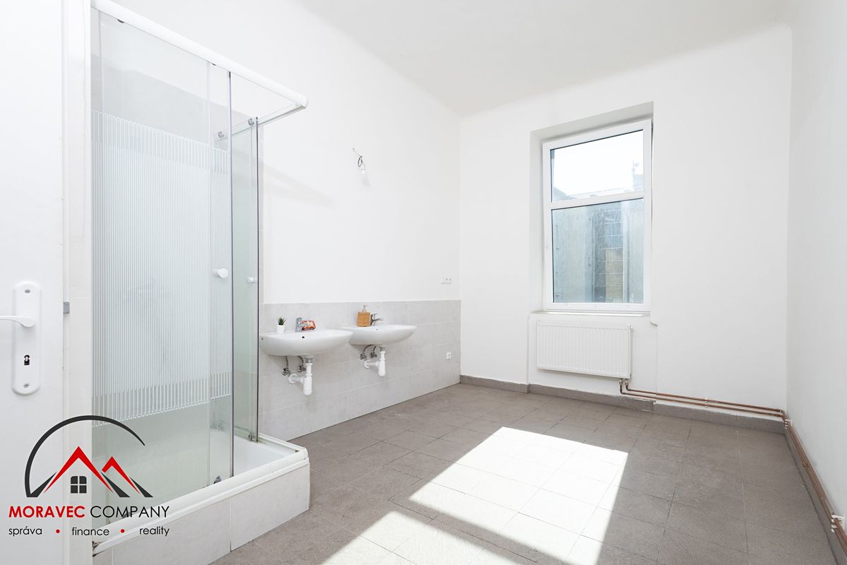 Pronájem bytu 3+1 97 m² – fotografie 4