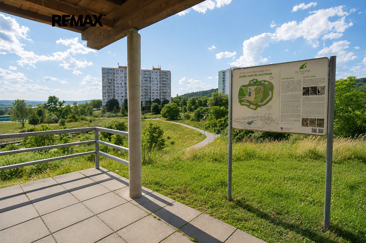 Pronájem bytu 1+kk 30 m² – fotografie 3