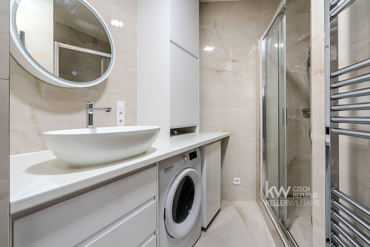 Pronájem bytu 1+1 34 m² – fotografie 2