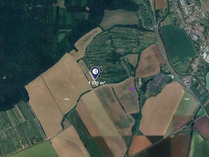 Prodej pole 1335 m², Uherský Brod – náhled fotky 2