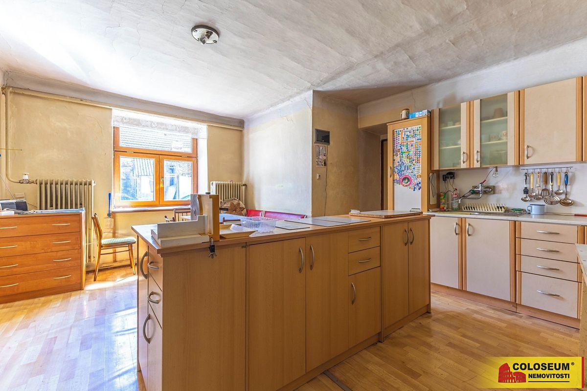 Prodej rodinného domu 92 m², pozemek 991 m² – fotografie 4