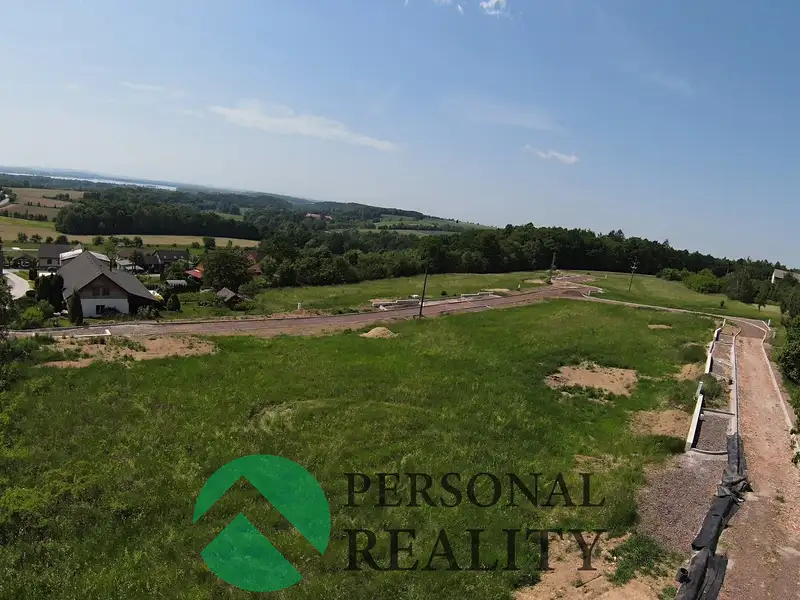 Prodej stavebního pozemku 1468 m², Žernov – náhled fotky 1