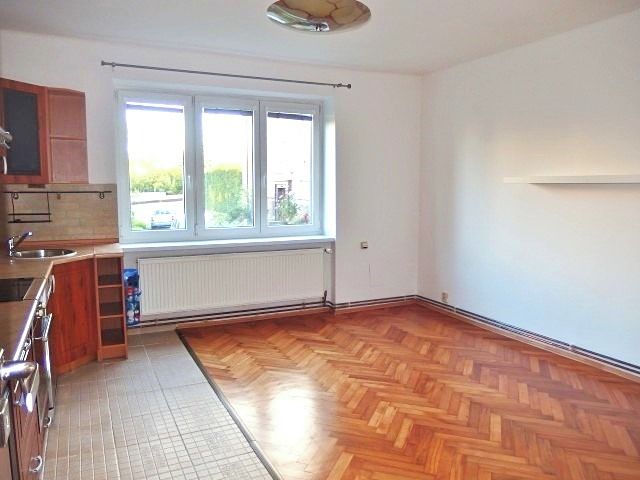 Pronájem bytu 3+kk 60 m² – fotografie 3