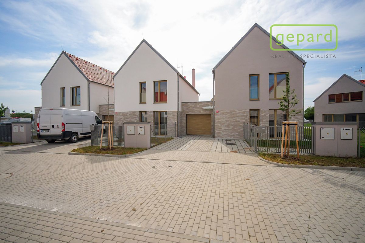 Prodej rodinného domu 157 m², pozemek 313 m² – fotografie 3