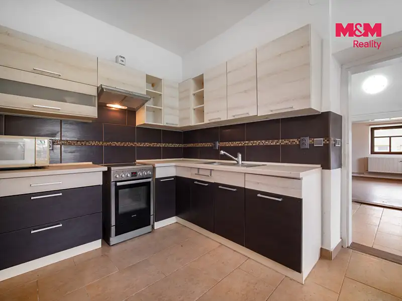 Prodej rodinného domu 85 m², pozemek 914 m², Gruna – náhled fotky 3
