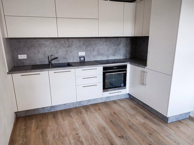 Wohnung 3+kk zur Miete, 77 m² (1 von 8)