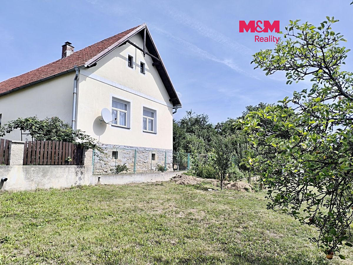Prodej rodinného domu 95 m², pozemek 631 m²