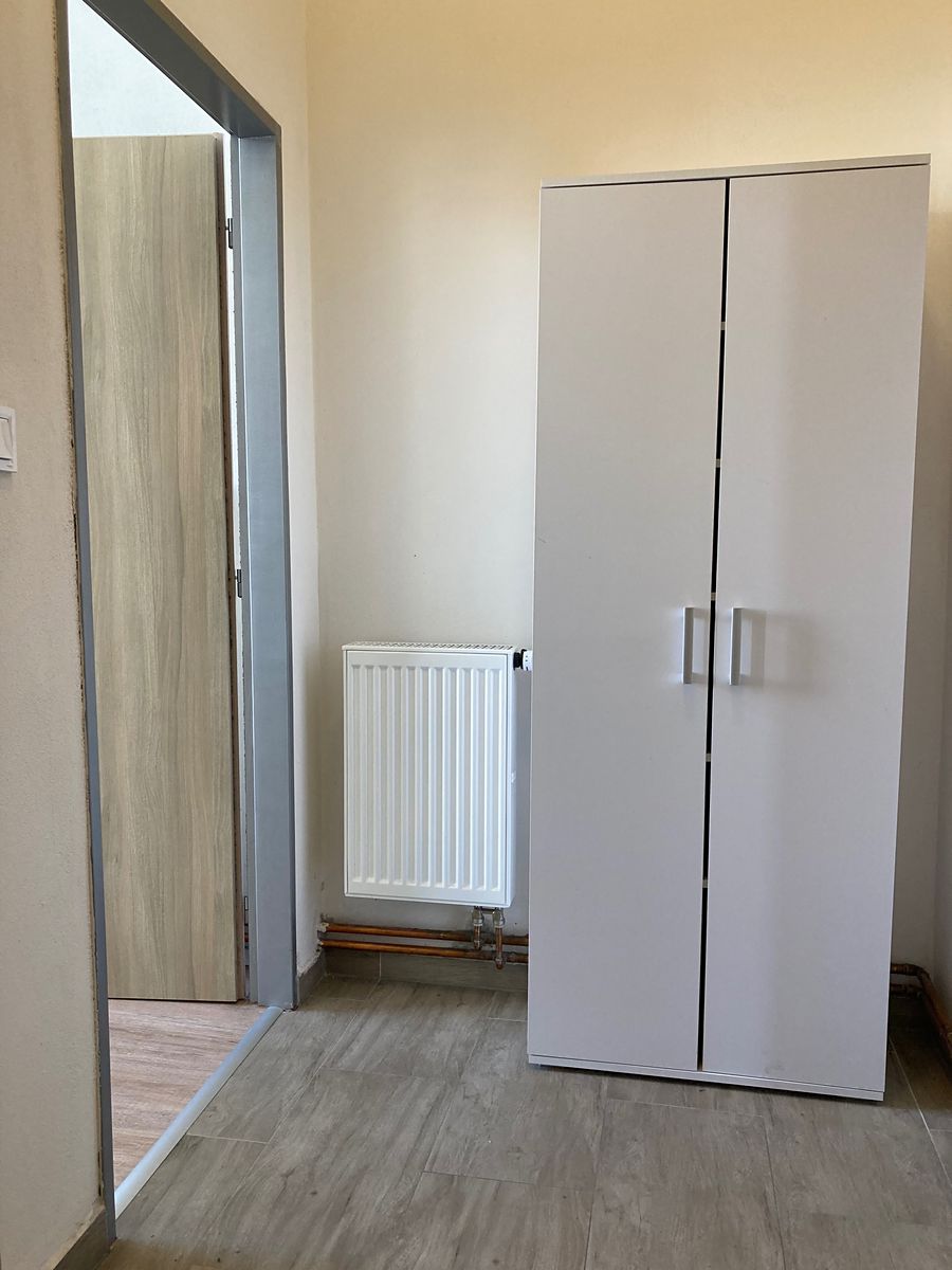 Pronájem bytu 1+kk 25 m² – fotografie 4