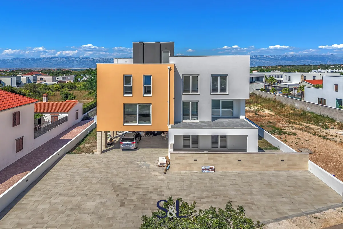 Prodej bytu 4+kk 92 m²