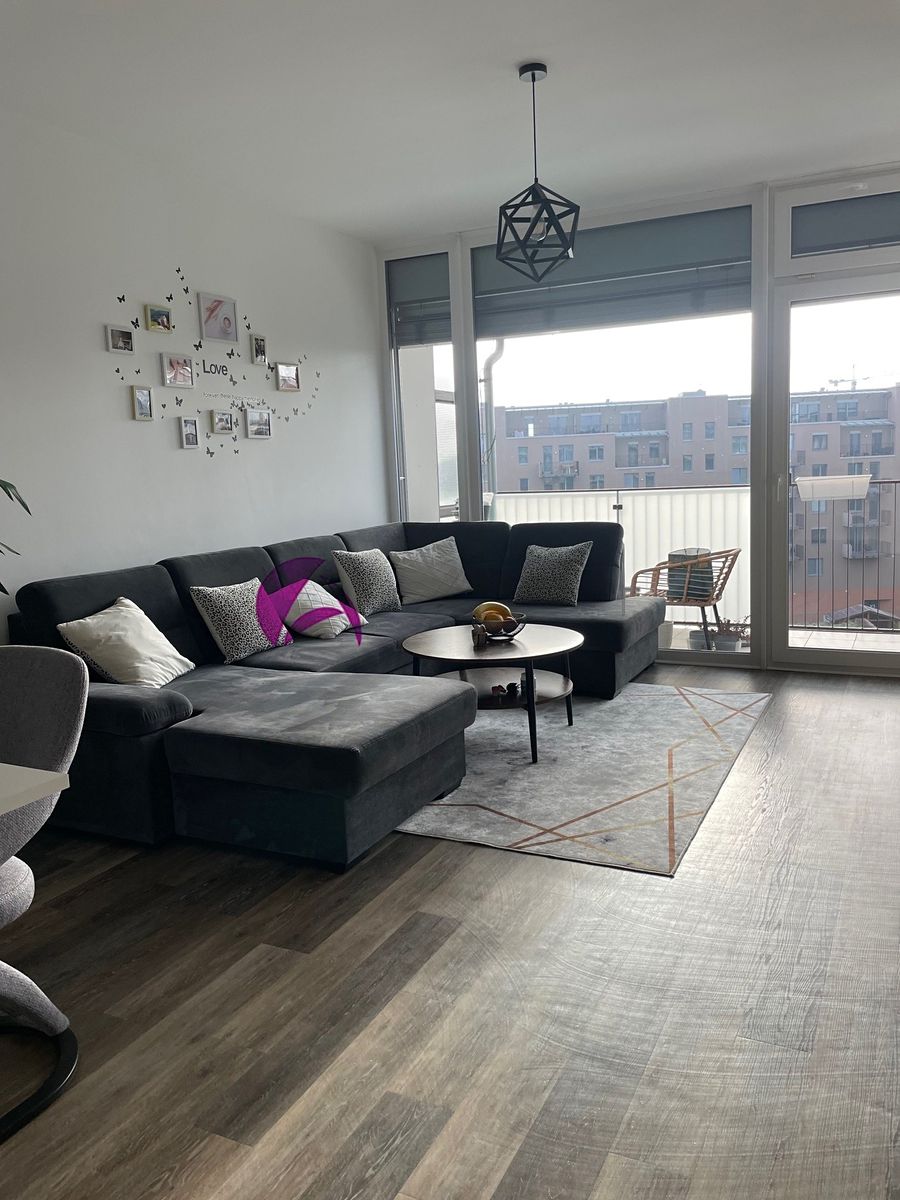 Pronájem bytu 2+kk 62 m² – fotografie 4