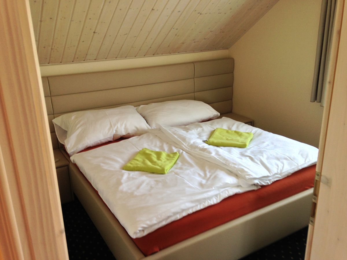 Pronájem bytu 2+kk 52 m² – fotografie 3