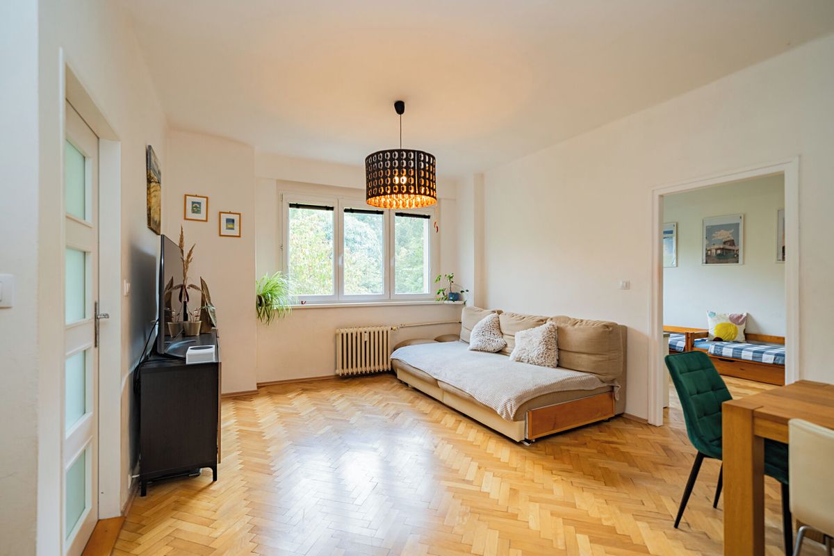 Pronájem bytu 3+kk 86 m² – fotografie 3