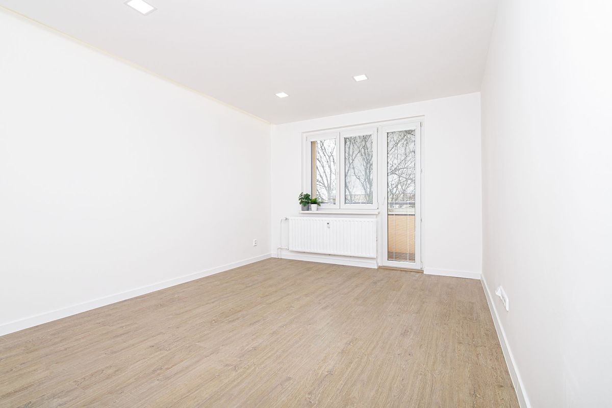 Pronájem bytu 2+1 55 m² – fotografie 3