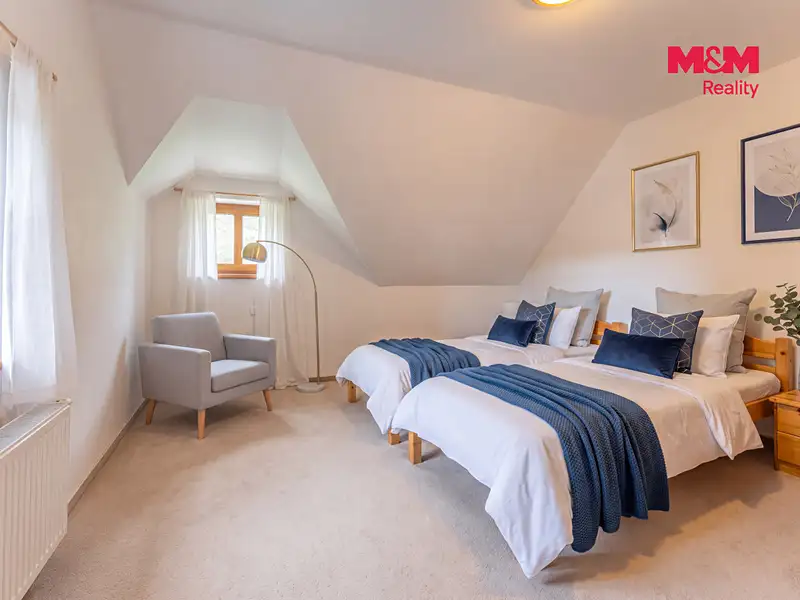 Prodej rodinného domu 270 m², pozemek 992 m², Loučná pod Klínovcem – náhled fotky 2