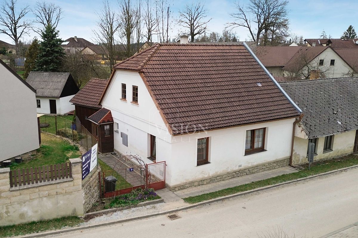 Prodej rodinného domu 64 m², pozemek 805 m²